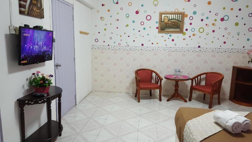 New Orchid Hotel Tuaran Bagian luar foto